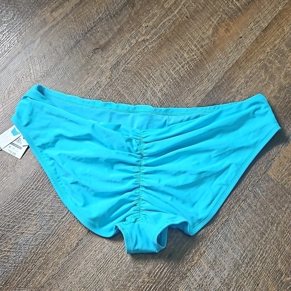 💙 High leg bikini bottoms